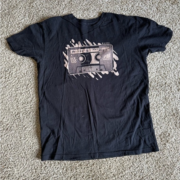 Vintage cassette tape tshirt size small bs - Picture 1 of 3